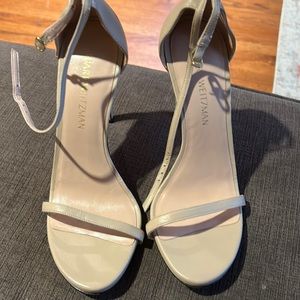 Stuart Weitzman lady's shoe